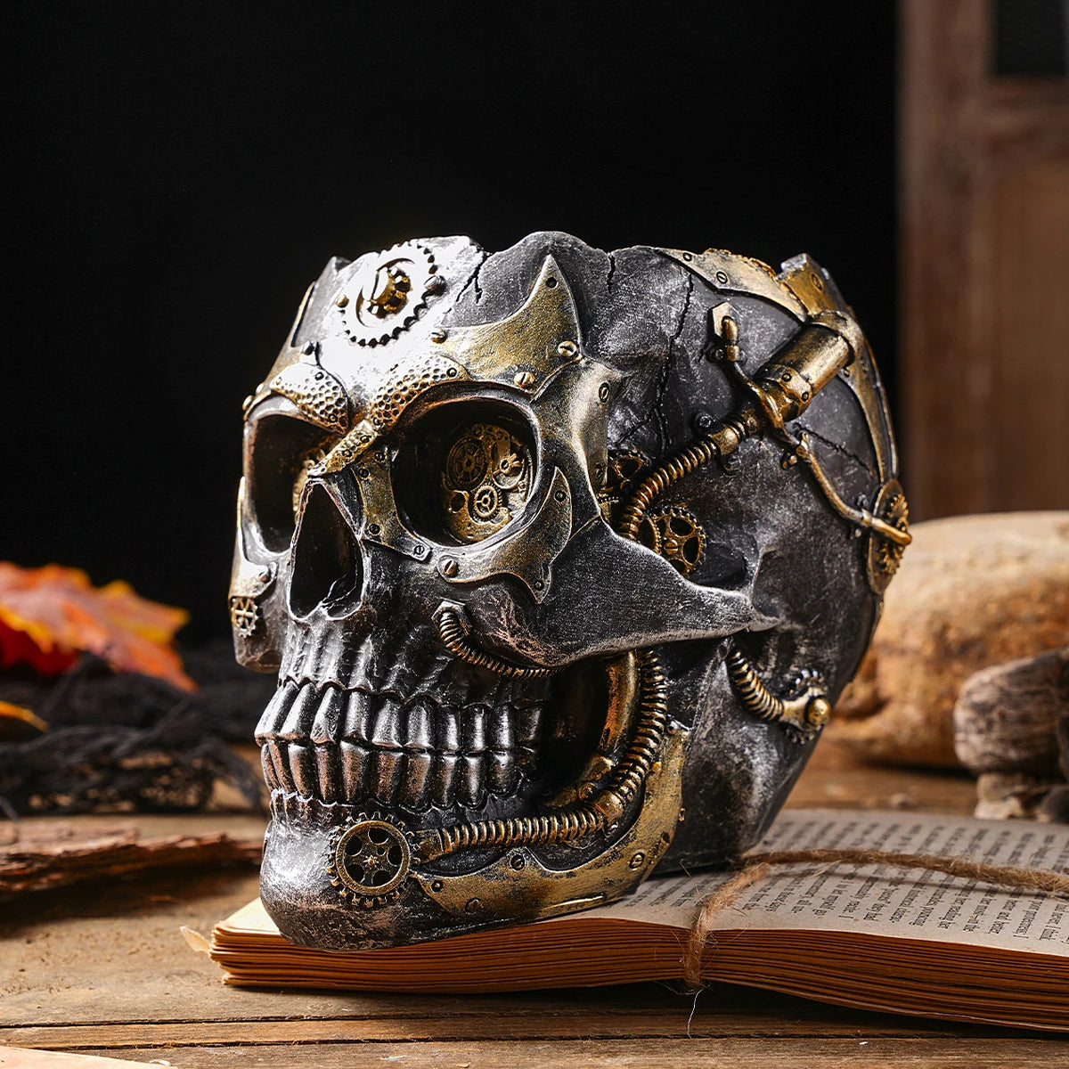 💀 Punk-Style Skull Vase – Mechanical Halloween Planter