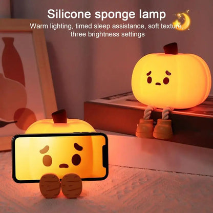 Spook up your space with our Halloween Pumpkin Night Light! 🎃✨