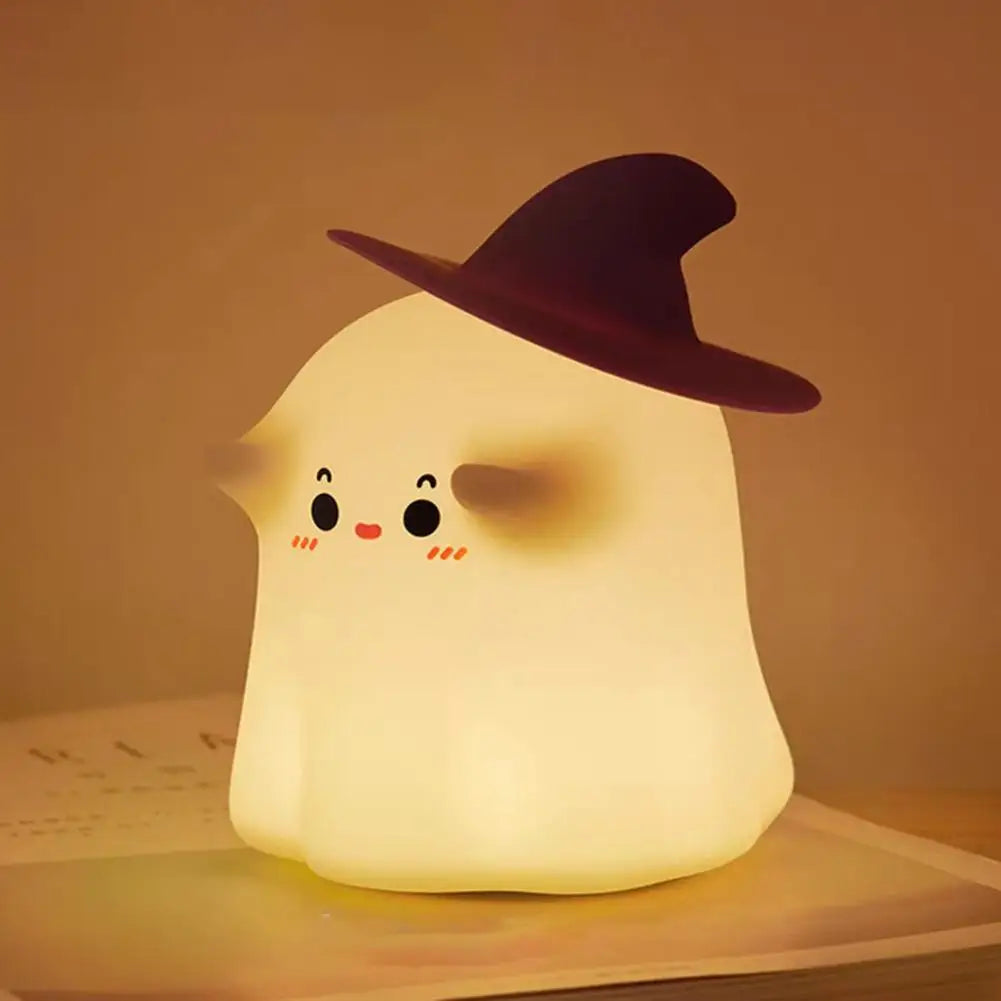 Spook up your space with our Halloween Pumpkin Night Light! 🎃✨